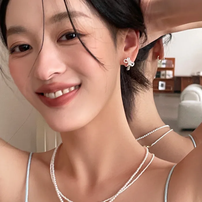 Sweet Cute Bow Stud Earrings for Women Korea Ribbon Earrings Simple Minimalist Ear Piercing Jewelry Gift