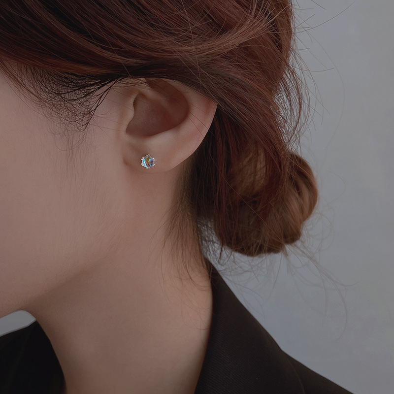 Mini Moonstone Small Round Stud Earrings for Women Simple Design Personality Exquisite Girls Jewelry Gift