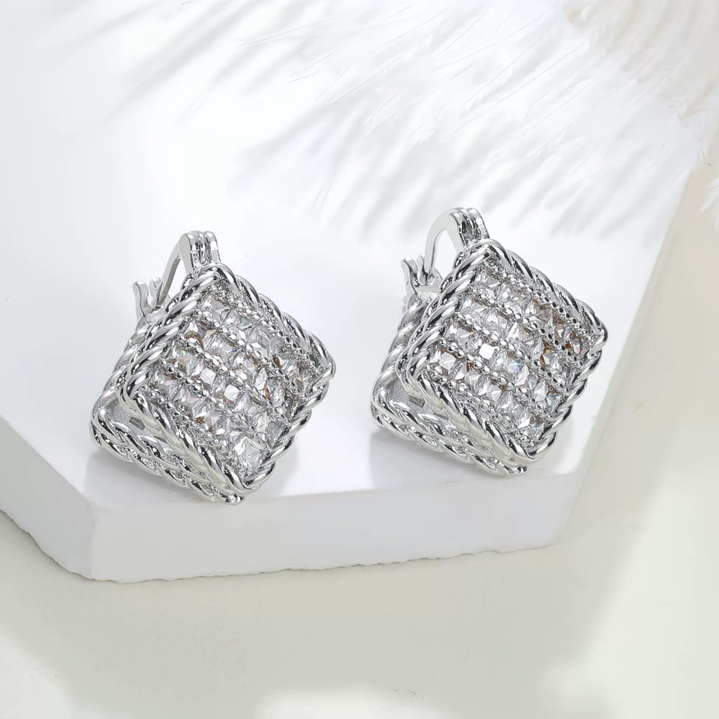 Niche temperament light luxury high-end earrings double-sided spinel 108# inlaid geometric square diamond ear buckle earrings wholesale