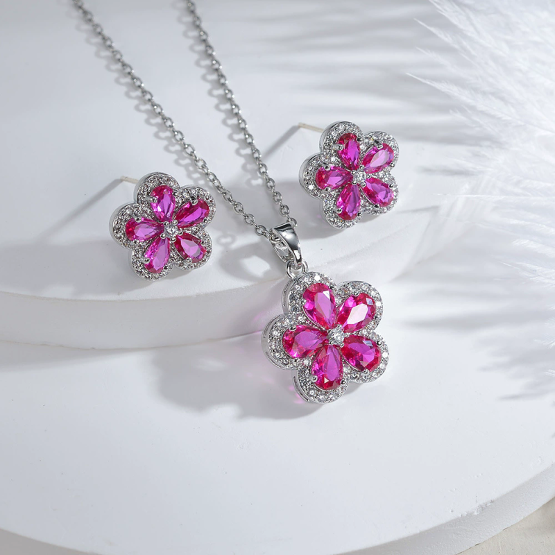 Synthetic ruby ​​flower earrings inlaid with blue steel spinel water drops classic shiny high-end red corundum earrings