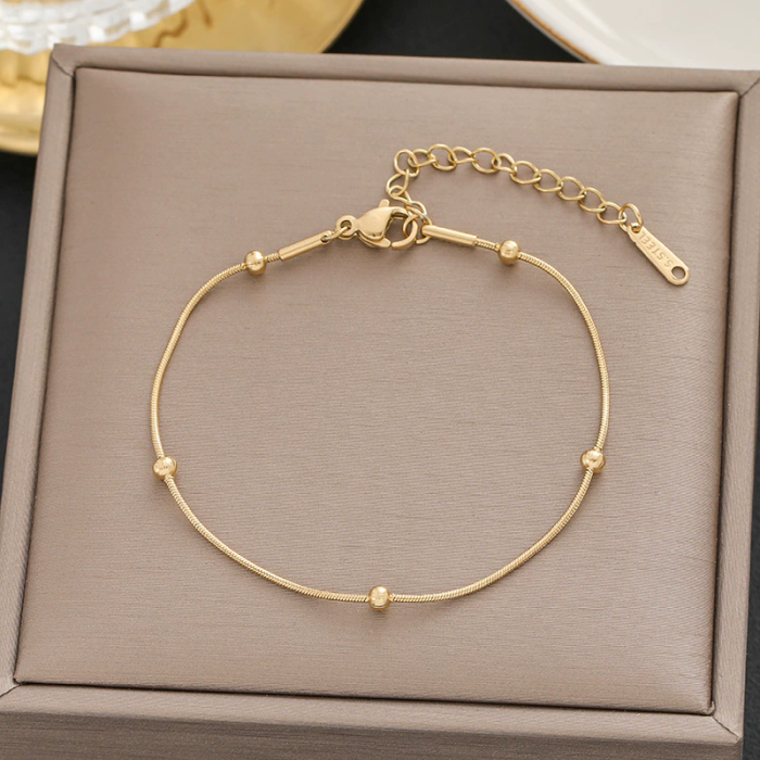 100 styles of bracelets in Europe and America 18k gold color non-disappearing titanium steel women's simple and versatile ins personalized fashion jewelry