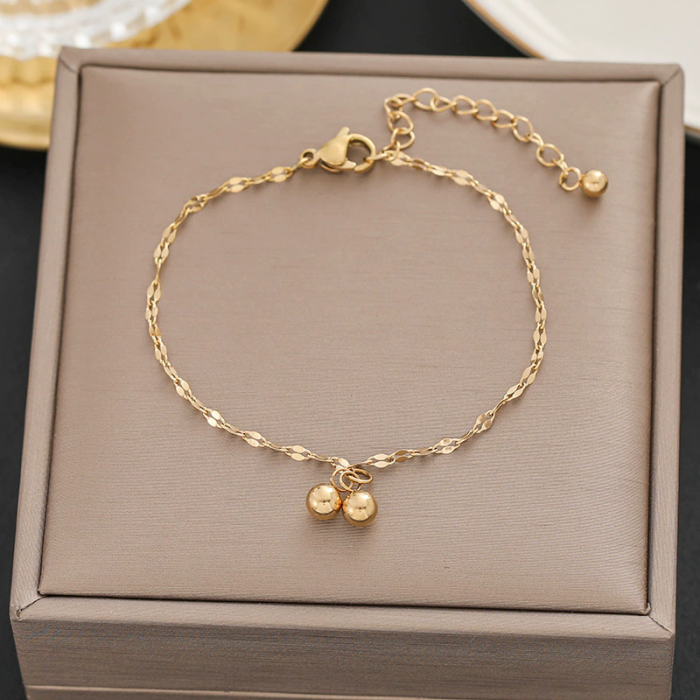 100 styles of bracelets in Europe and America 18k gold color non-disappearing titanium steel women's simple and versatile ins personalized fashion jewelry