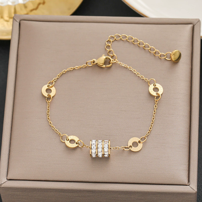 100 styles of bracelets in Europe and America 18k gold color non-disappearing titanium steel women's simple and versatile ins personalized fashion jewelry