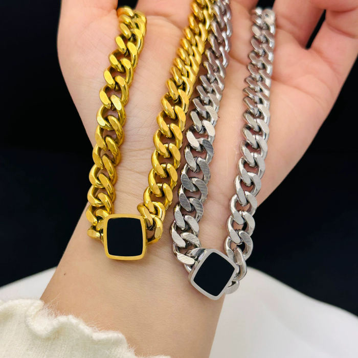 Personality Exaggerated Titanium Steel Thick Chain Necklace Niche Versatile Black Square Clavicle Chain Necklace Wome...