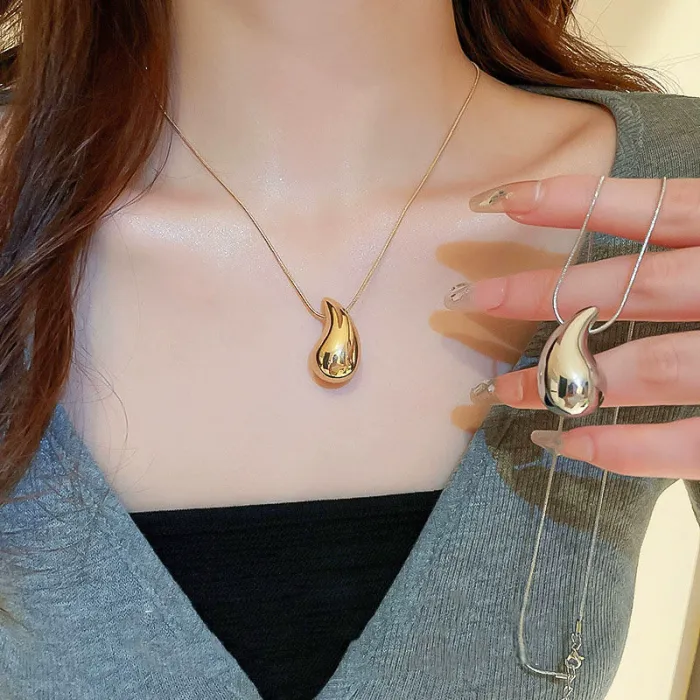 Popular stainless steel high-end water drop necklace without fading 18K gold earrings titanium steel earrings for women