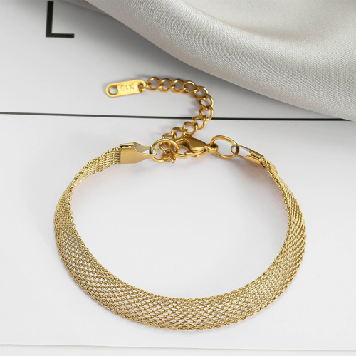 Bracelet for women ins style niche design 18K gold fashion simple student titanium steel jewelry high-end jewelry