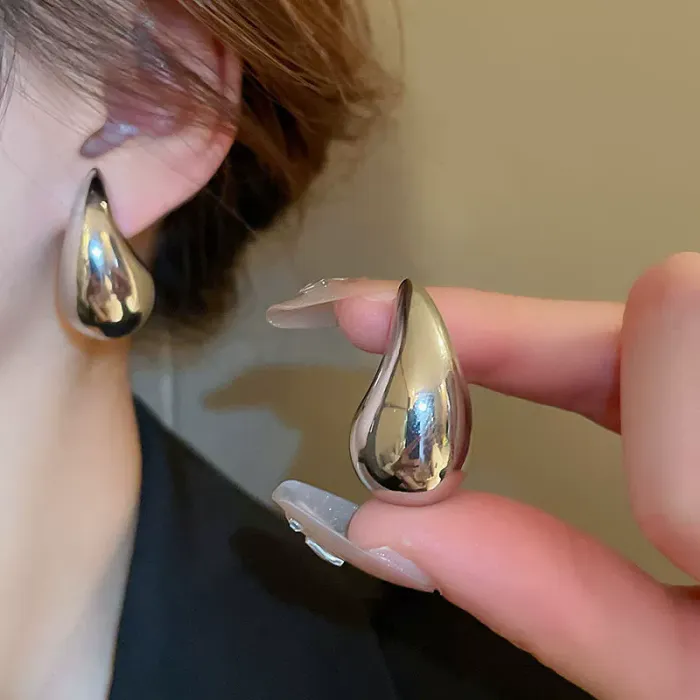 Popular stainless steel high-end water drop necklace without fading 18K gold earrings titanium steel earrings for women