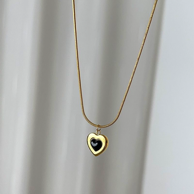 Love pendant neck earring chain women clavicle chain internet celebrity ins style niche design titanium steel colorless necklace