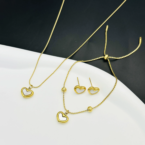 Shell love necklace for women in summer light luxury niche simple and cold style heart-shaped pendant collarbone chain versatile accessories