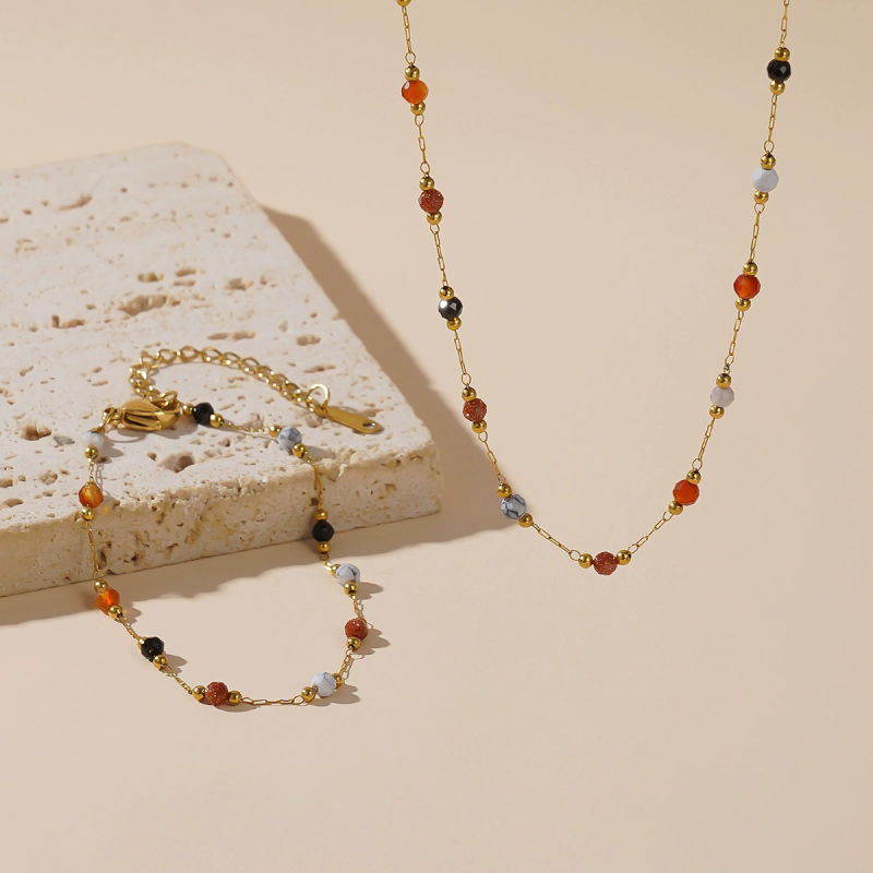 Cross-border niche design color bead string European and American necklace for women's collarbone chain without fading new titanium steel internet celebrity cold jewelry