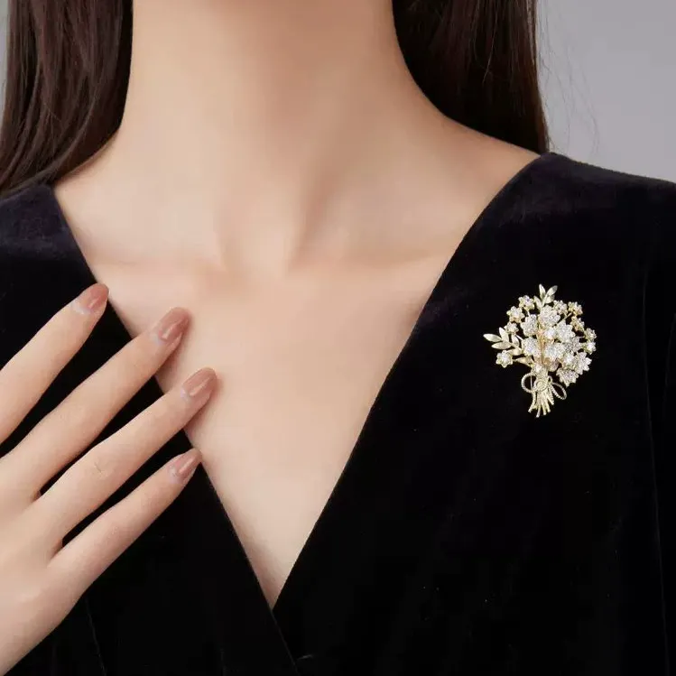 Fashionable and atmospheric fortune tree brooch high-end women's versatile luxury decorative pin fixed clothes corsage suit accessories