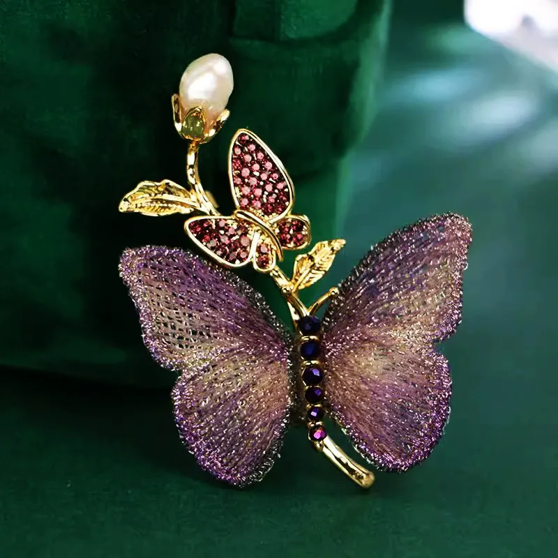 New luxury brooch for women exquisite embroidered butterfly corsage fashionable personality pin elegant temperament suit accessories