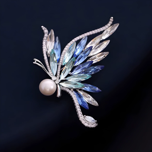 Crystal Butterfly Brooch Women's Temperament Versatile Boss Bride Niche Design Pin Atmospheric Anti-Exposed Buckle Suit Accessories