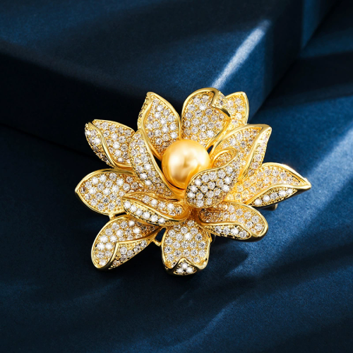Prosperous Lotus Brooch High-end Women's Exquisite Luxury Brooch 2024 New Trendy Flower Pin High-end Accessories