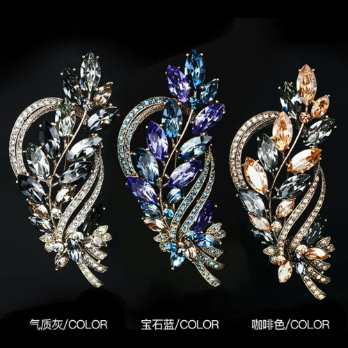 Retro European and American crystal gem brooch high-end women's corsage pin atmospheric suit evening dress versatile accessories