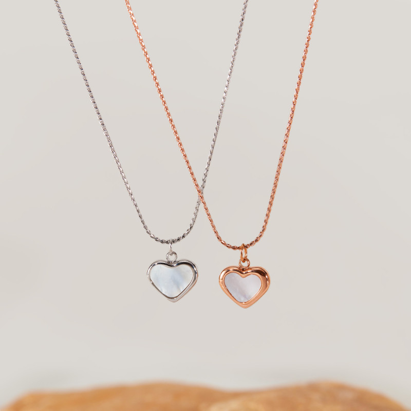 Niche High-grade Love Stainless Steel Necklace Female Fashion Personality with INS Wind Light Luxury Jewelry Pendant