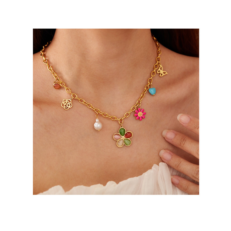 New Arrival 316l Stainless Steel Butterfly Five Colored Flower Pendant Necklace Temperament Women Non-fading Neck Chain