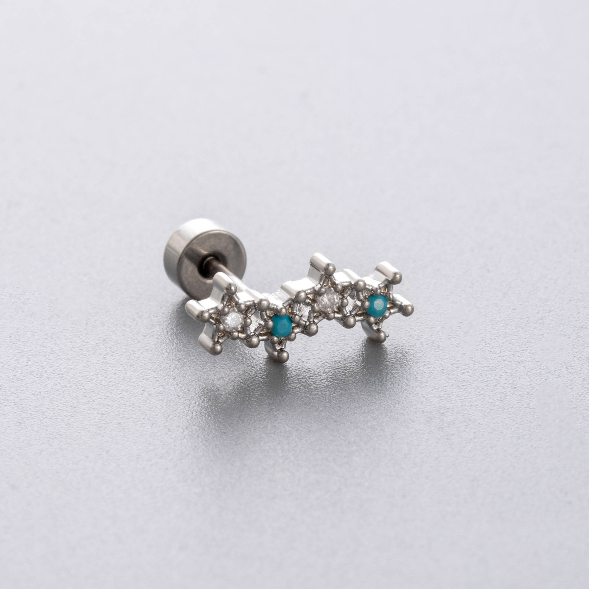 1pcs Steel Zircon Cute Ear Studs Cartilage Helix Lobe Conch Piercing Pretty Earring Fashion Woman Body Piercing Jewelry