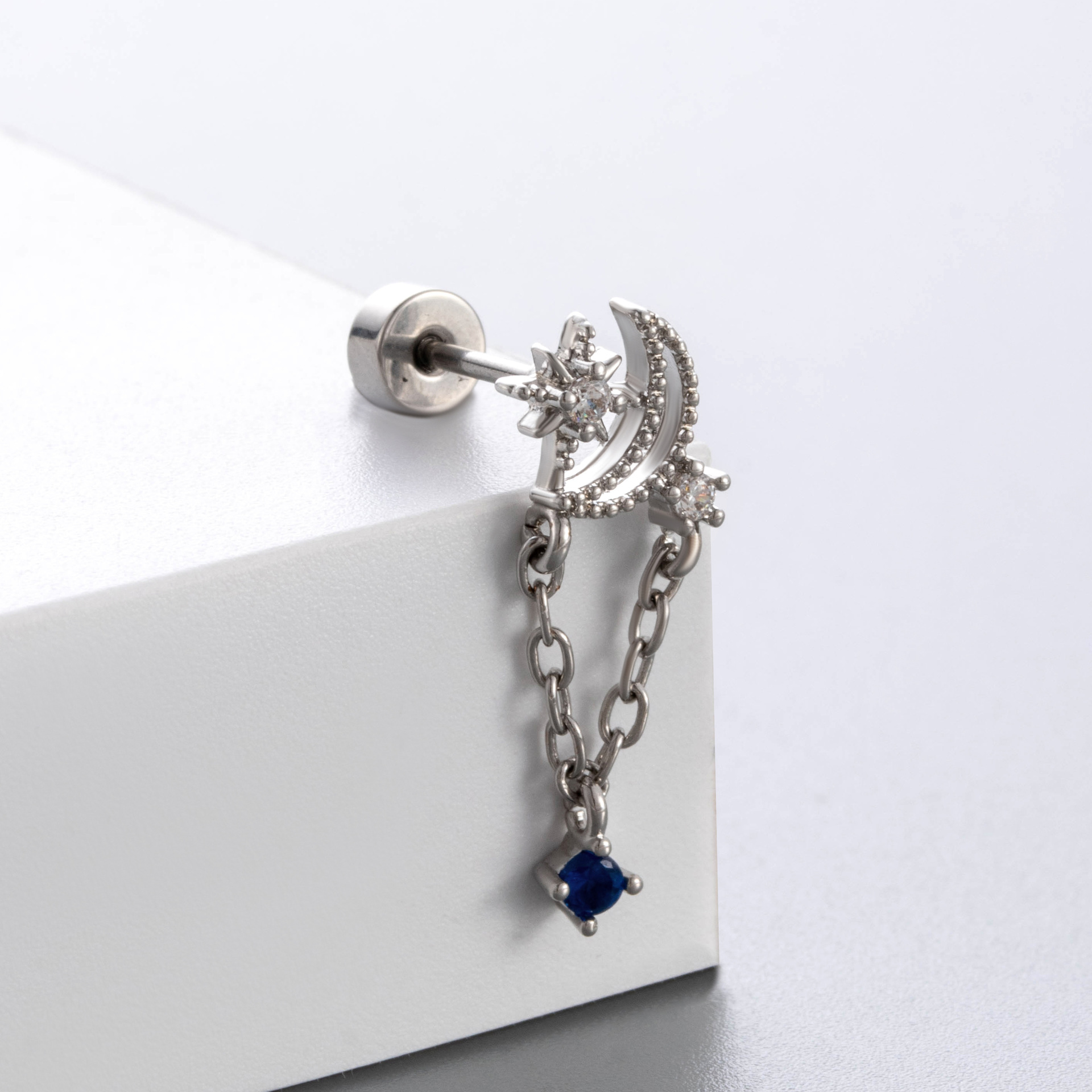 Blue Zirconia Helix Piercing Earring Flat Conch Daith Heart Star Ear Piercing Crystal Body Piercing Jewelry Screw Ball Design