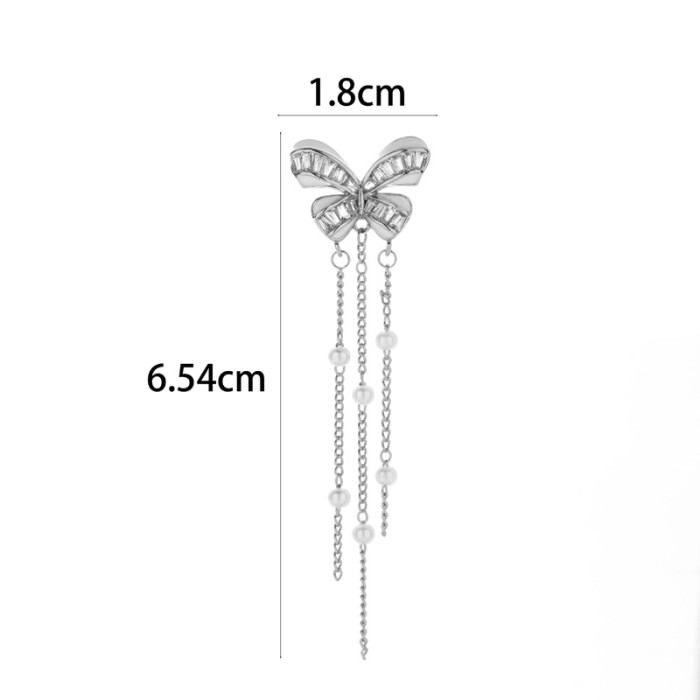 1pc Ear Cuff Butterfly Moon Zircon Earrings Woman INS Fashion Fake Piercings Tassel Chain Clip on Ear Conch Jewelry G...