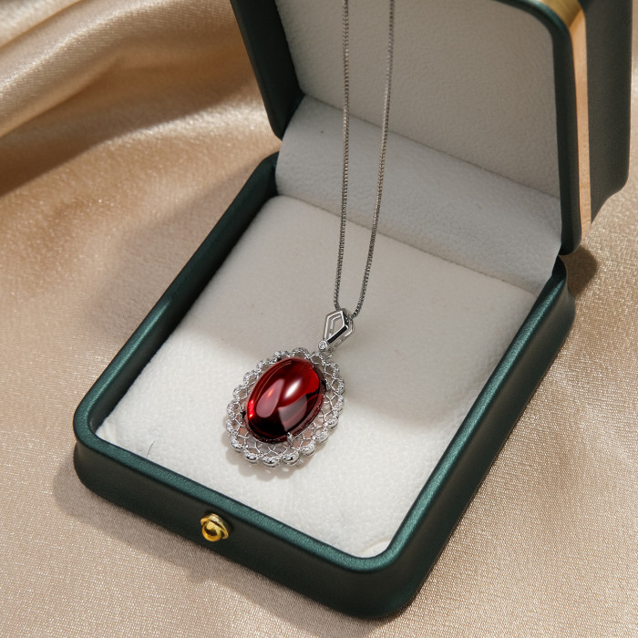 Brilliant Oval Red Garnet Cubic Zirconia Pendant Necklace Anniversary Party Luxury Lady's Necklaces Gift New Jewelry