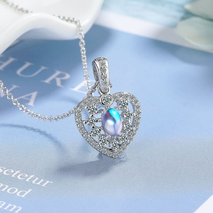 Oval Moonstone Necklace Romantic Heart Shiny CZ Pendant Necklace for Women Wedding Party Jewelry