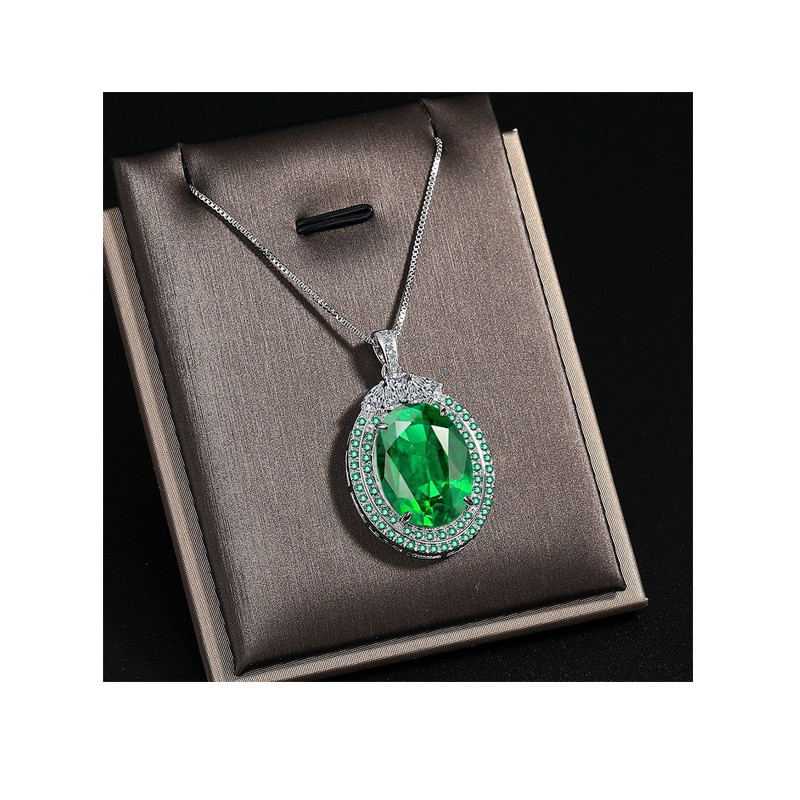 Natural Green Gemstone Pendants Necklaces for Women Oval Romantic Wedding Gift Valentine's Jewelry