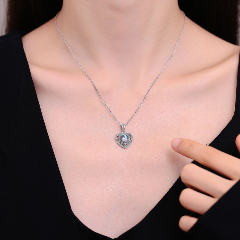 Oval Moonstone Necklace Romantic Heart Shiny CZ Pendant Necklace for Women Wedding Party Jewelry