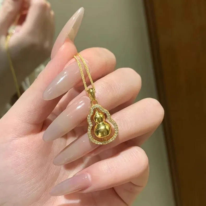 New Fashion Yellow Gold Gourd Female Light Luxury Pendant Pendant Necklace Chinese Jewelry