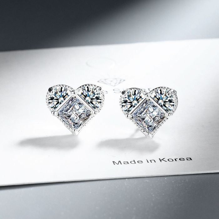 Moissanite Diamond Heart Halo Stud Earrings for Women Luxury Fine Jewelry