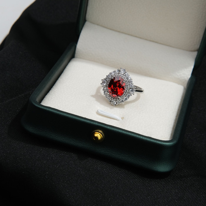 Gorgeous Sparkling Crystal Zircon Design Ring for Women Exquisite and High-end Accessories Women's Temperament Jewelry