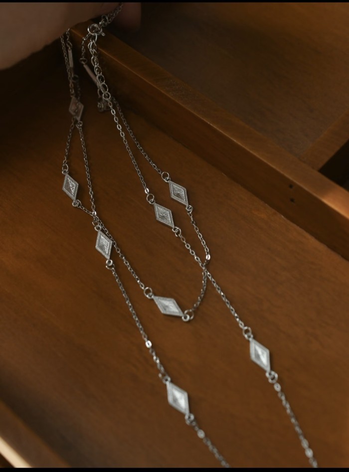 Light Luxury INS Lantern Bead Sweater Chain Long Necklace 18K Gold Plated Nickel Free Jewelry
