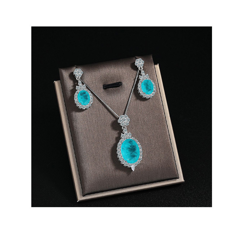New Jewelry Set Full of Diamond Light Luxury Designer Jewelry Women's Stud Earrings Necklace