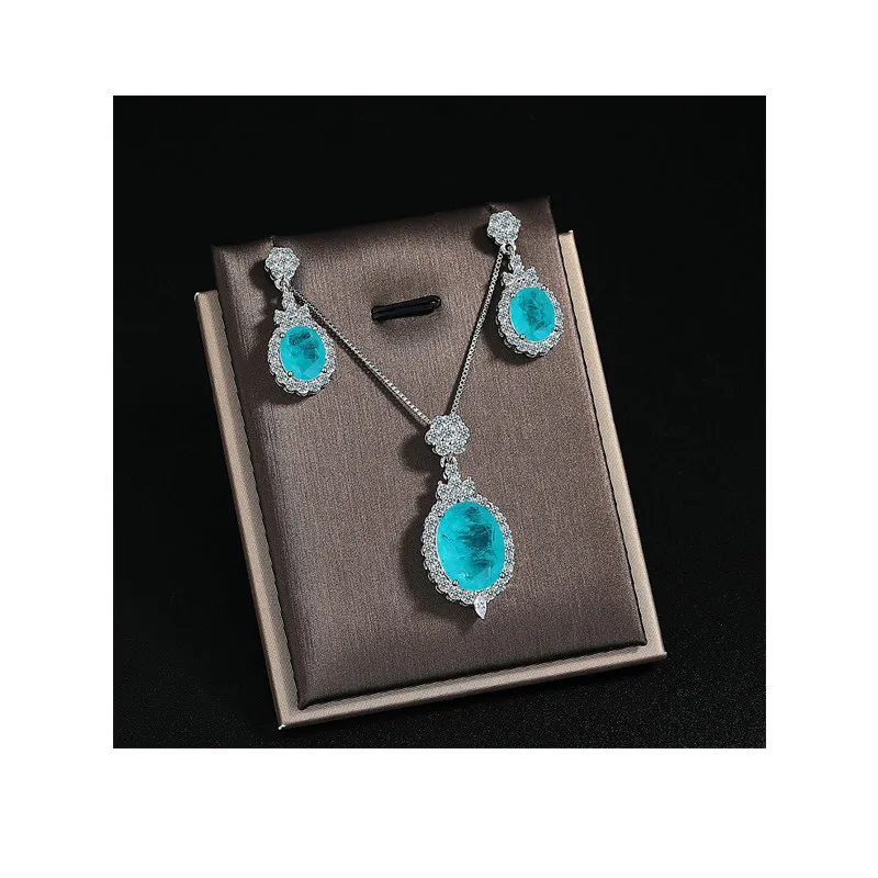 New Jewelry Set Full of Diamond Light Luxury Designer Jewelry Women's Stud Earrings Necklace