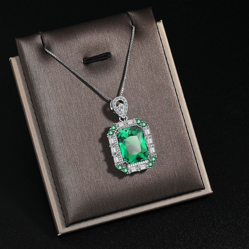 Square Simulated Nano Emerald Pendant Necklace for Women Green Gemstone Choker Gift