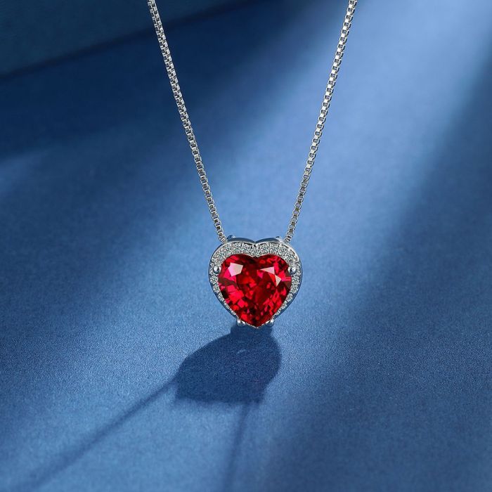 Original Heart Red Gem for Women Fashion Clavicle Chain Wedding Jewelry Party Gift