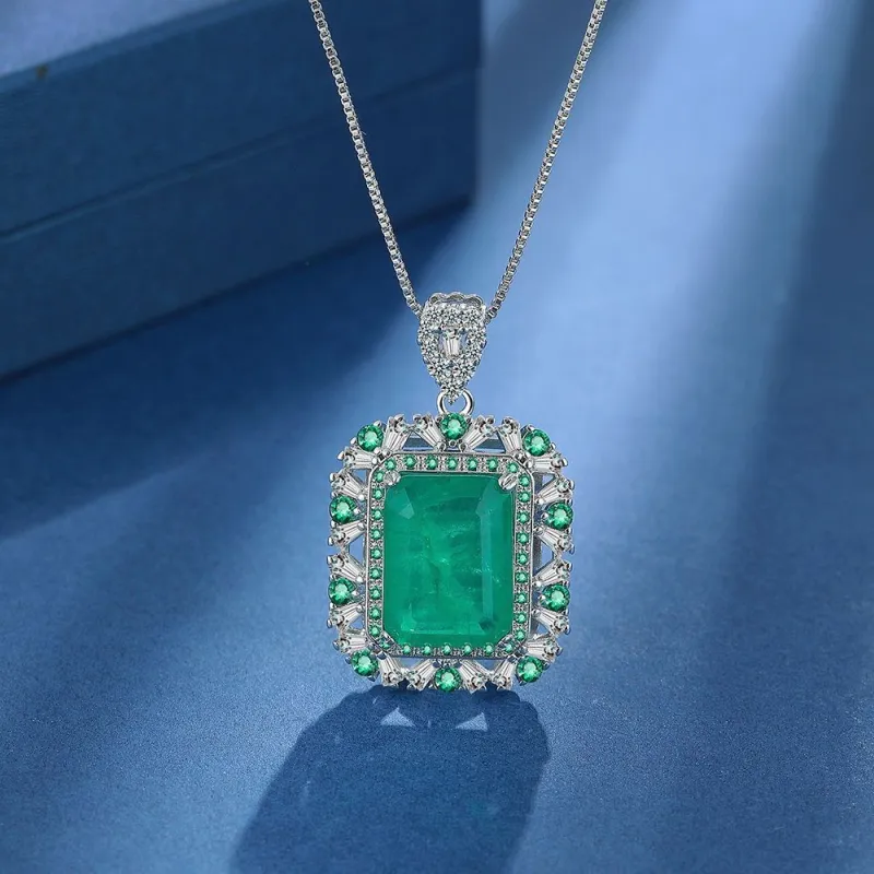 Fine Cutting Pendant Necklace for Women Green Gemstone Jewelry Choker Gift