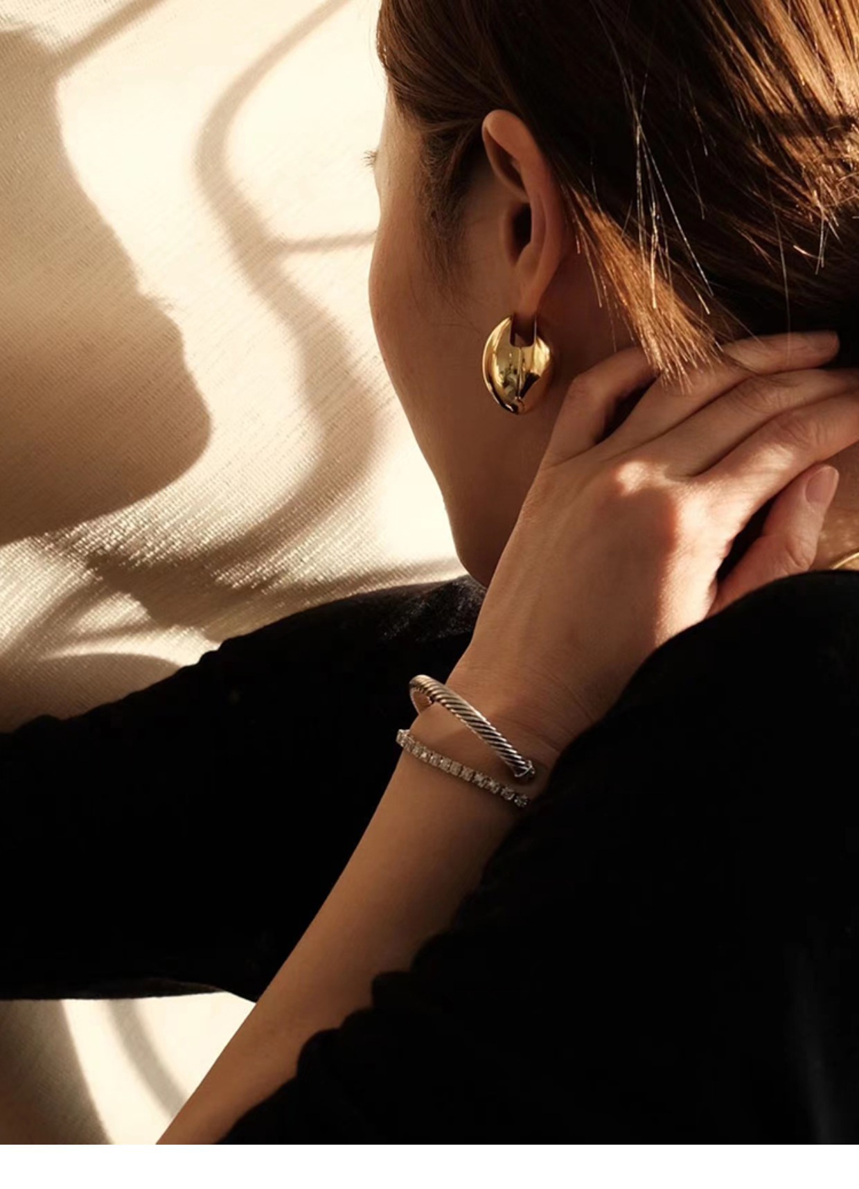 Simple Stud Earrings Glossy Water Drop Gold Egg Luxury Jewelry for Women Party Engagement Jewelry