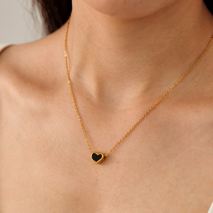 New Titanium Steel Necklace for Women Fashion Light Luxury Versatile Design Sense Stainless Steel Love Collarbone Cha...