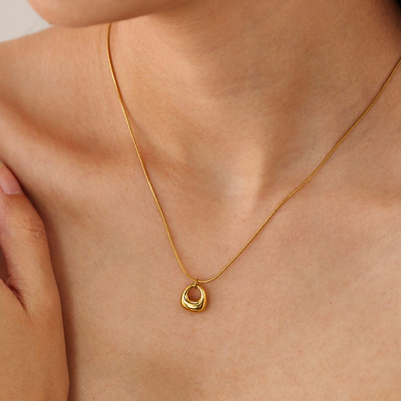 INS Style Titanium Steel Geometric Necklace Women's Jewelry Fashion Commuting Versatile High-end Stainless Steel Jewelry