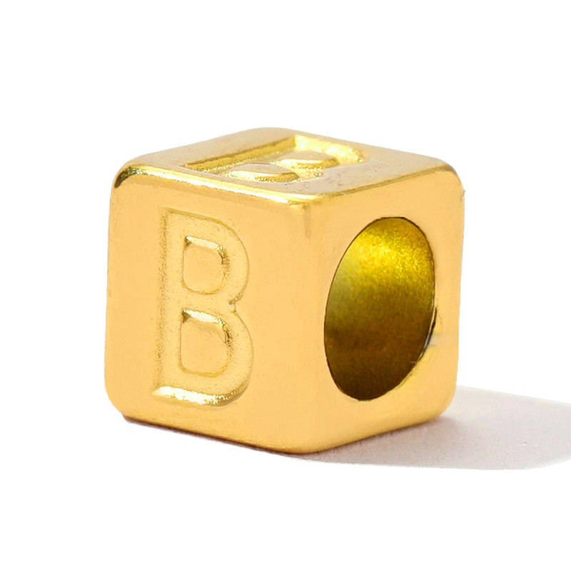 Stainless Steel A-Z Letter Alphabet Spacer Beads Women Capital Initial Name Cube DIY Necklace Pendants Jewelry