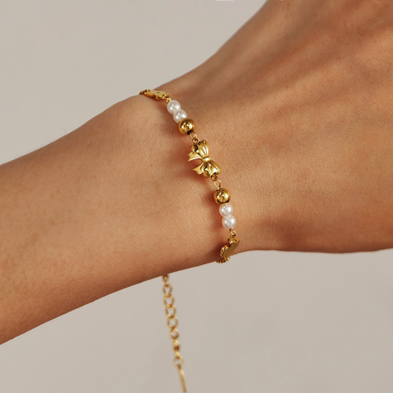 Fashion Simple High-end Women's Chain Bracelets Light Luxury Niche Design Pearl Jewelry Stainless Steel Bracelet for Women