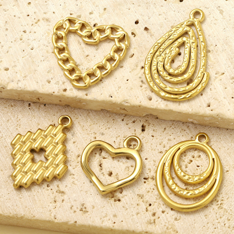 Stainless Steel Spiral Geometric DIY Charms Heart Waterdrop Necklace Pendants Women's Fashion Flower Jewelry Wholesale