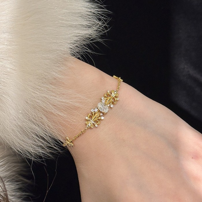 Snow warbler pigeon egg bracelet female ancient method heavy industry warbler tail flower full of diamonds and flash jewelry