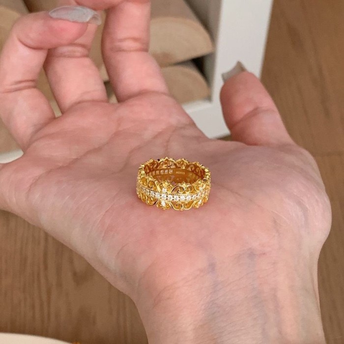 Xiaohongshu Douyin Fugitive Princess Lace Castle Ring Medieval Court Wind Heavy Industry Hollow Ring