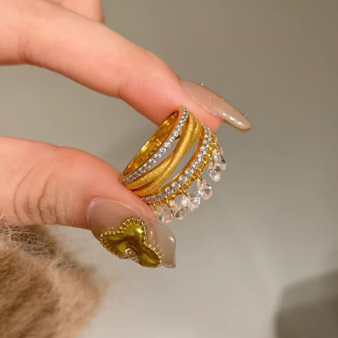 French retro bead curtain star curtain three-arm smart ring luxury inlaid with diamond brushed process light luxury tassel design