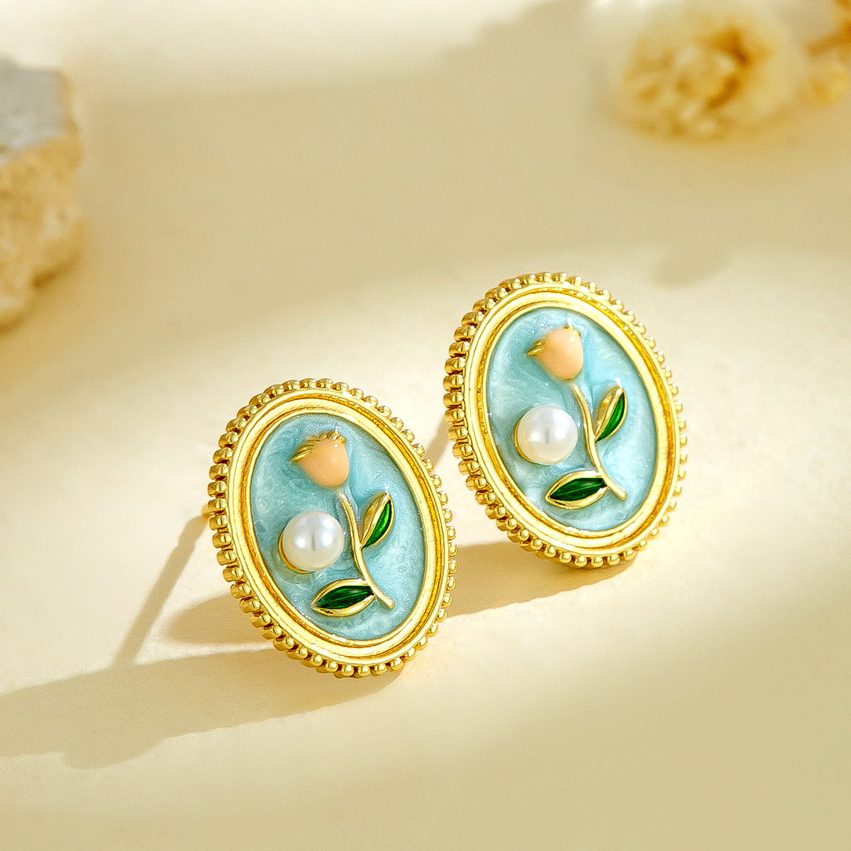 New Chinese Style Niche Design Oil Painting Style Earrings Pearl Flower Painted Enamel Studs Elegant Sweet Earrings Wholesale