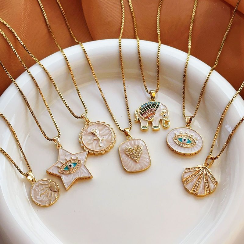 White Shell Titanium Steel Light Luxury Eye Full Diamond Micro Inlay Design Internet Celebrity Temperament Shining Necklace Simple Pendant New Model Manufacturer