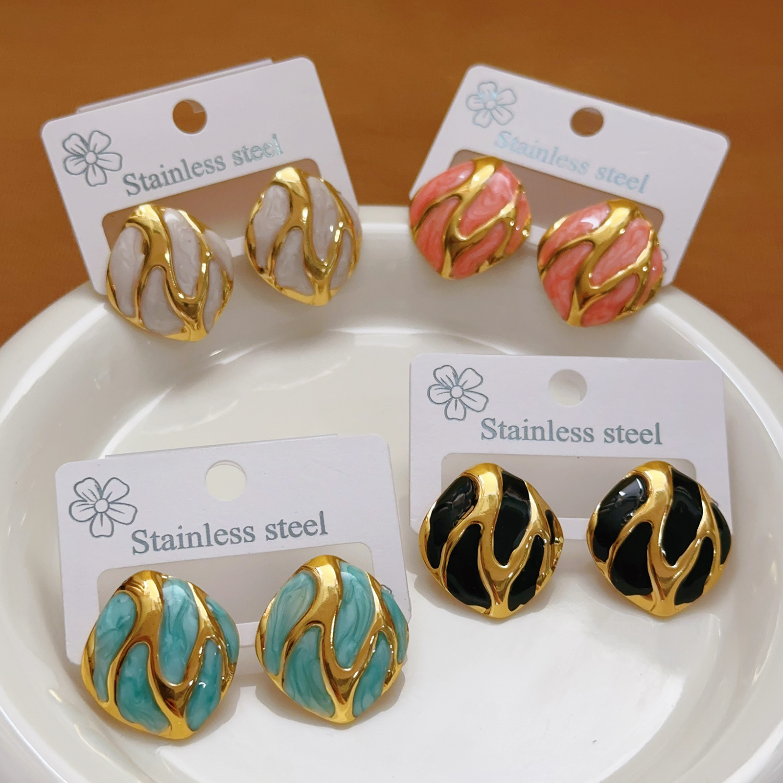 Cross-Border New Retro Irregular Square Personality Earrings for Women European and American Style Exquisite Oil Drop Earrings Jewelry