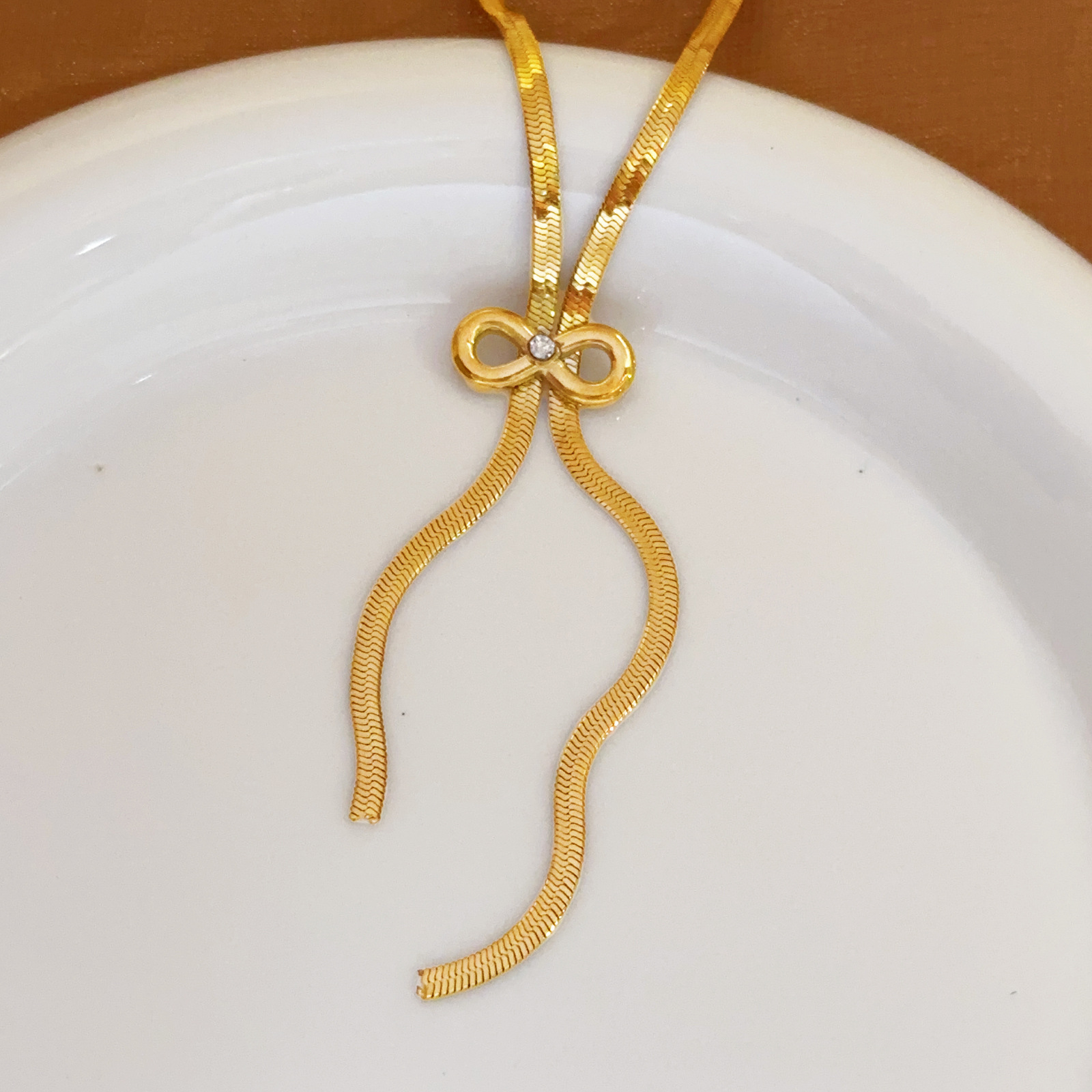 Cross-Border Hot-Selling Fashion Stainless Steel Pendant Commuting Elegant Versatile Titanium Steel Heart Tassel Necklace Bowknot Jewelry